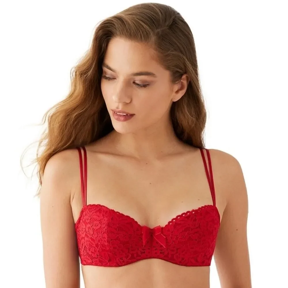 b. temptd this lace